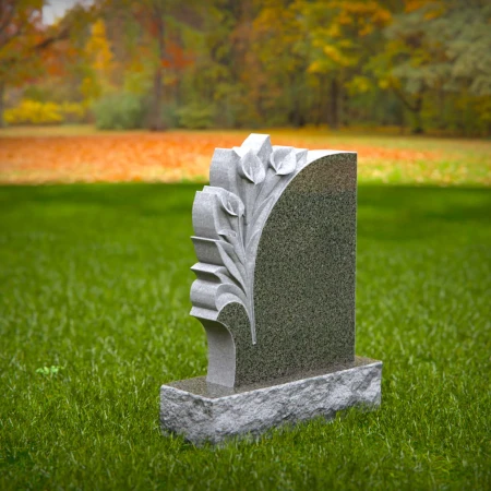 memorial with floral detail evoking calm remembrance for headstones