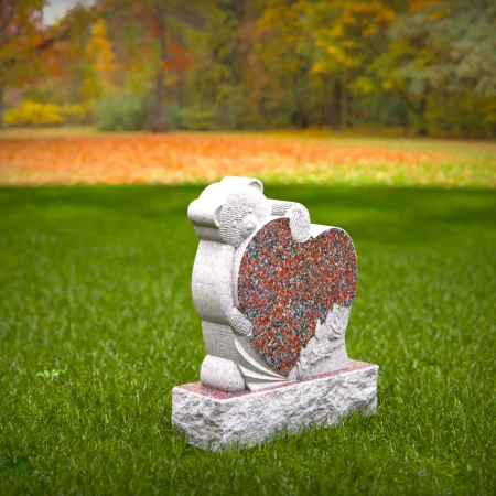 Endearing memorials sculpted for young lives with teddy love