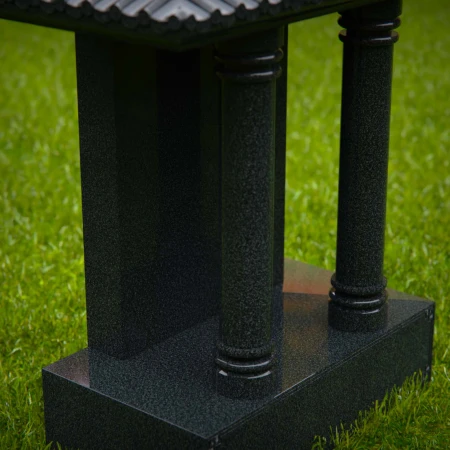 1574 - Traditional Asian-Inspired Black Granite Memorial with Pagoda Roof