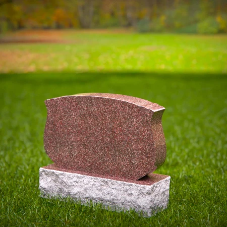 1963 - Traditioneller gebogener Granitgrabstein mit weichen Konturrändern