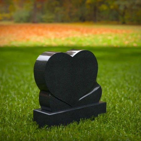 1935 - Monumento de Doble Corazón con Diseño Superpuesto para un Amor Eterno