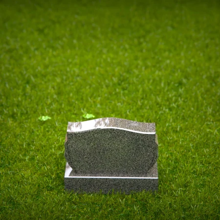 1940 - Elegant Curved-Top Memorial Headstone – Classic and Refined