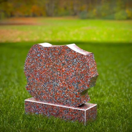 1936 - Abstraktes aufrechtes Denkmal mit modernen Konturen geschnitzt