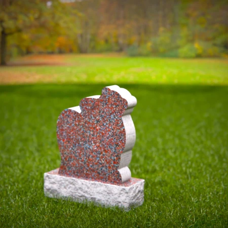 Endearing memorials sculpted for young lives with teddy love