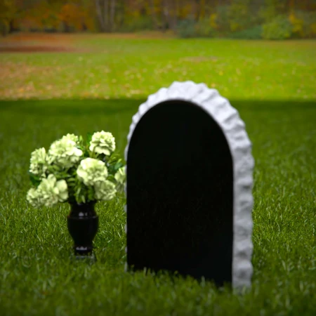 Pet memorial headstones with heart design honoring eternal love.