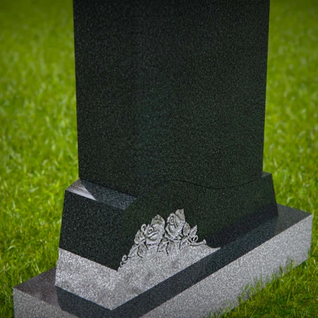 1583 - Eleganter schwarzer Granitgrabstein mit floraler Schnitzerei