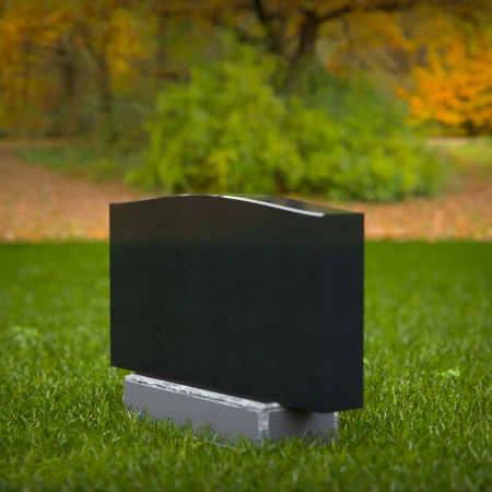 1779 - Companion Upright Headstone with Gentle Curve