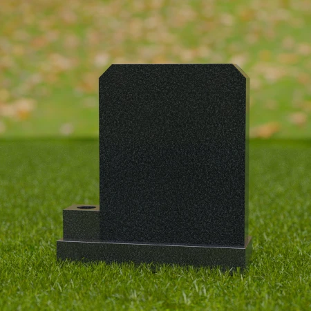 1689 - Traditional Memorial Headstone – A Classic Tribute