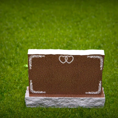 1810 - Companion Headstone with Interlocking Hearts and Decorative Borders