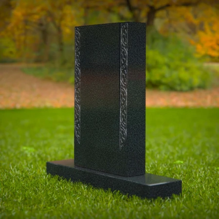 1581 - Lápida Clásica de Granito Negro con Grabado Ornamental en el Lado