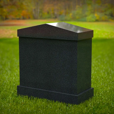 1623 - Elegant Columbarium Memorial with Four Niche Compartments