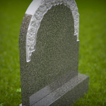 Harmonious tombstones that comfort through sacred geometry