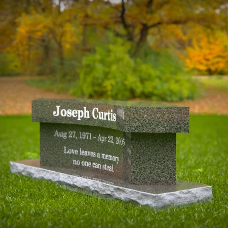 1979 - Banco Conmemorativo de Granito Personalizado con Cita - Tributo Duradero en Cementerio