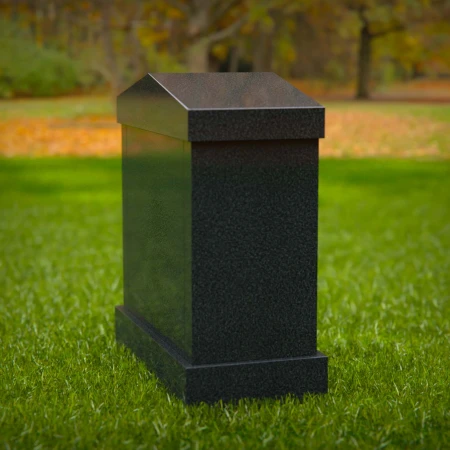 1623 - Elegant Columbarium Memorial with Four Niche Compartments