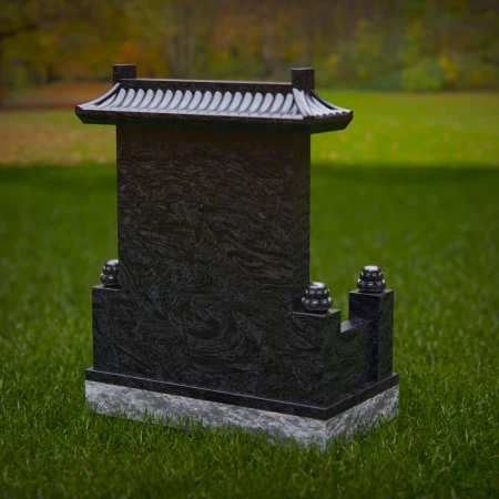 1900 - Traditionelles Denkmal mit Ziegeldach in ruhiger natürlicher Umgebung