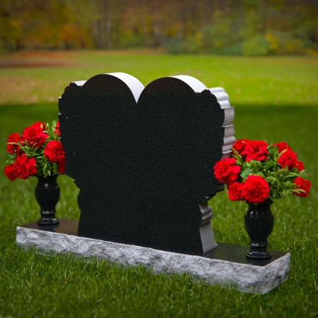 1837 - Heart-Shaped Companion Monument with Rose Carvings