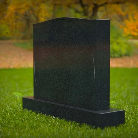 1610 - Minimalistisches Denkmal Grabstein mit subtiler kreisförmiger Gravur